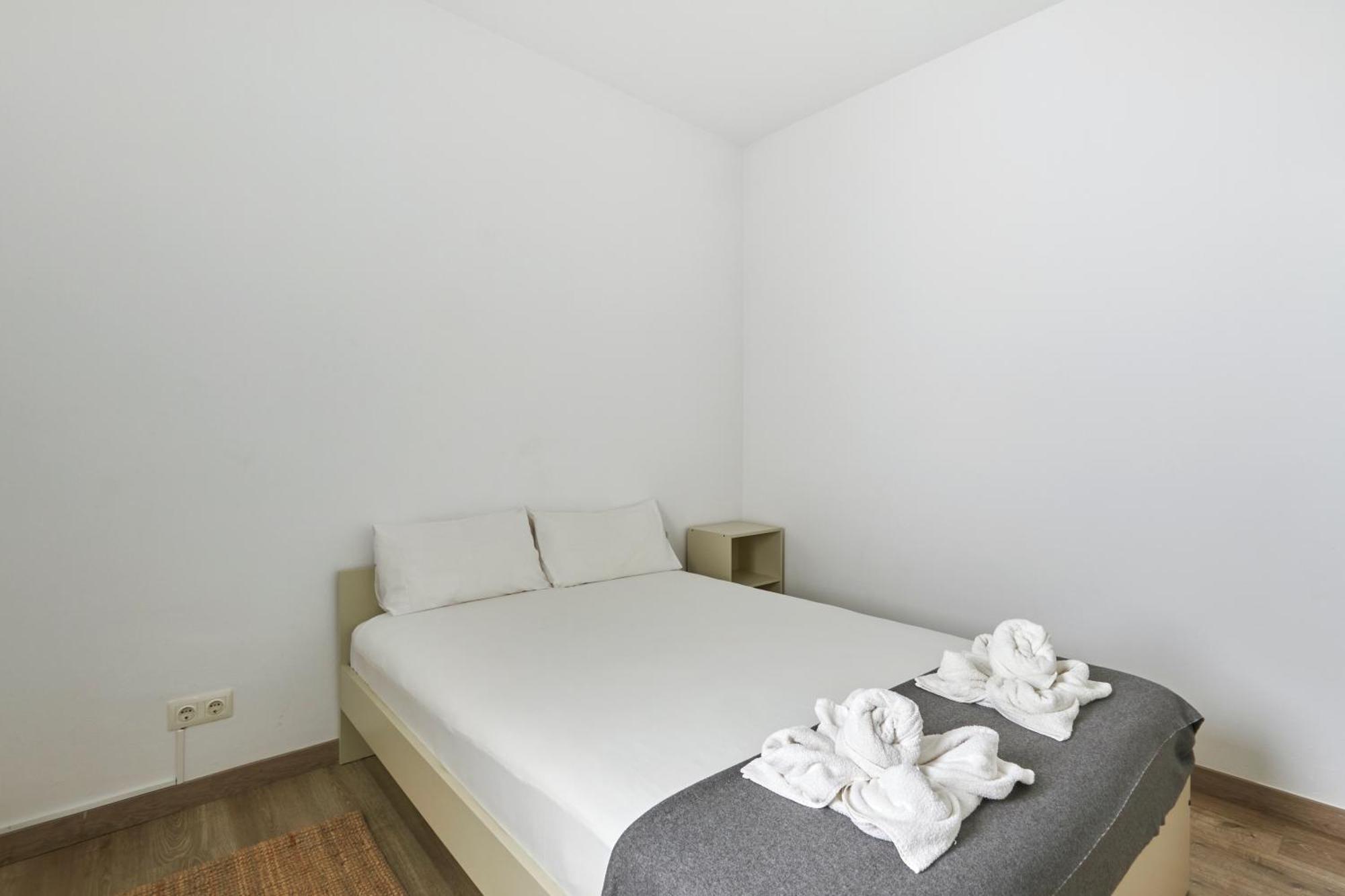 Ol Cute Apartment In Quiet Olivera St Барселона Екстериор снимка