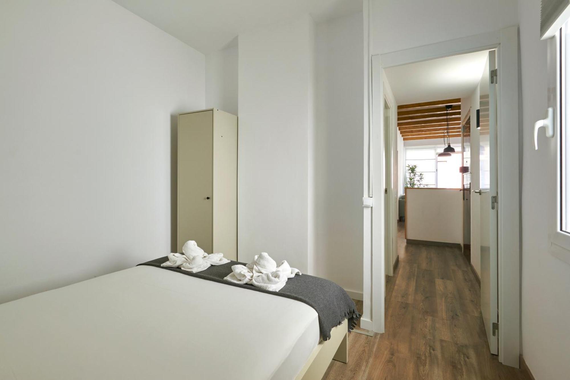Ol Cute Apartment In Quiet Olivera St Барселона Екстериор снимка